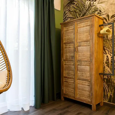 Eteria Luxury & Wellness 4*